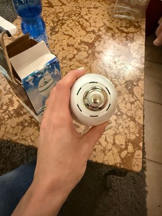 Lampada LED rotante colorata