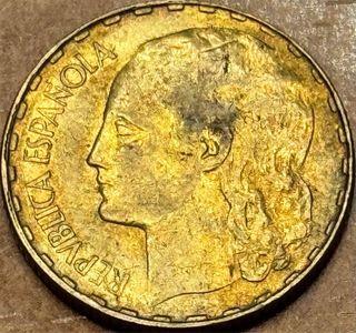 Monedas españolas y extranjeras.Preguntar privado.