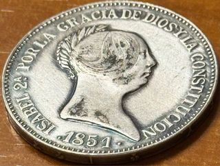 Monedas españolas y extranjeras.Preguntar privado.