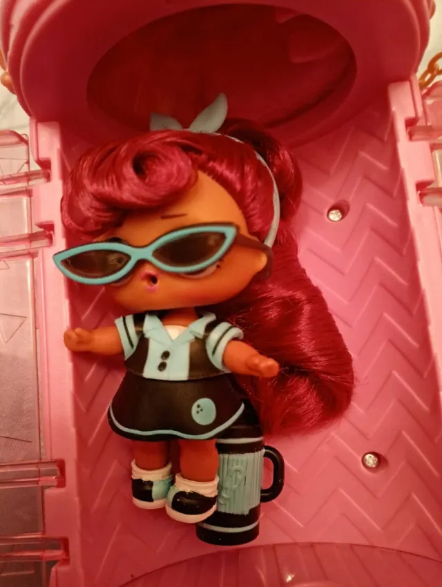 Muñeca Mini LOL OMG Surprise