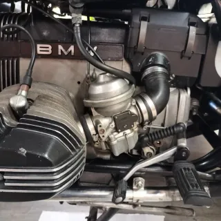 Moto Clásica BMW Negra 1981