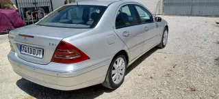 Mercedes-Benz Clase C220 cdi