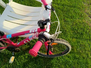 Bicicleta Cube 200 Race 20 Rosa
