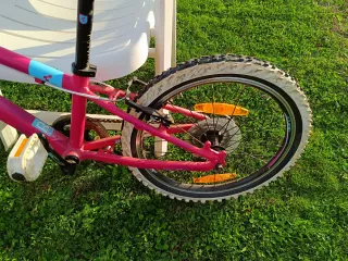 Bicicleta Cube 200 Race 20 Rosa