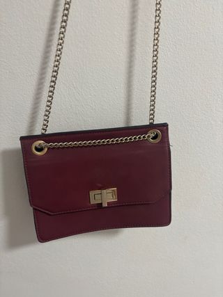 Bolso Pequeño Rojo Pimkie Cadena Dorada