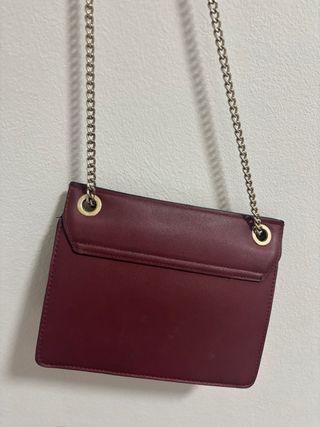 Bolso Pequeño Rojo Pimkie Cadena Dorada