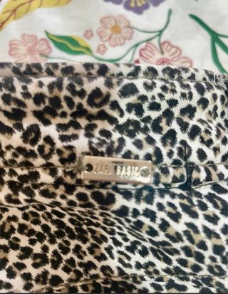 Pantalón estampado leopardo