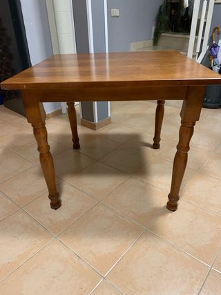 Mesa de madera 90x90 cm varias unidades