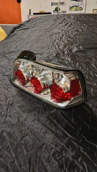 Pilotos traseros E36