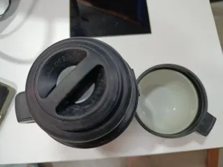 Termo de acero inoxidable con asa