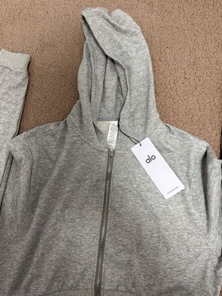 Sudadera Alo Gris con Cremallera y Capucha Talla L