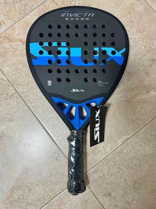 Pala pádel Siux Invicta nueva