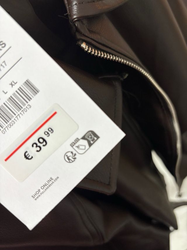 Chaqueta bomber Pull&Bear marrón