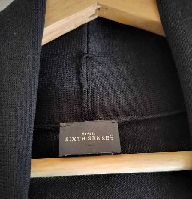 Chaqueta negra talla grande