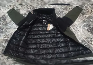 Cazadora Jack&Jones Negra y Verde Talla XS. Nueva