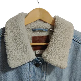 Levi's Sherpa Trucker Premium Jacket Oversized Fit