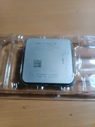 Procesador AMD Athlon II X2 240