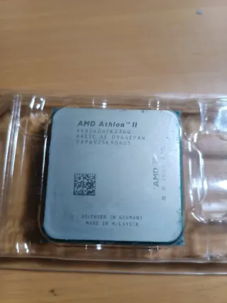 Procesador AMD Athlon II X2 240