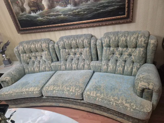 Sofá y sillones tapizados