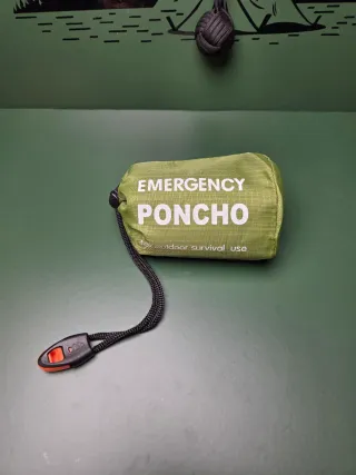 Poncho de emergencia impermeable térmico