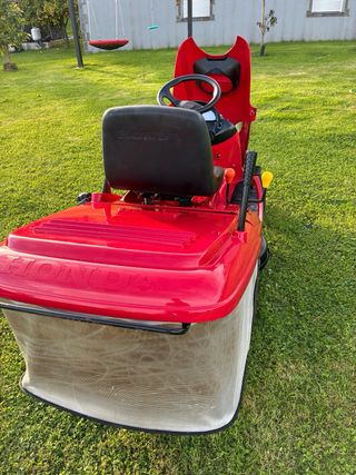 Tractor cortacésped Honda V-Twin 2315