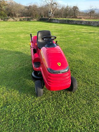 Tractor cortacésped Honda V-Twin 2315