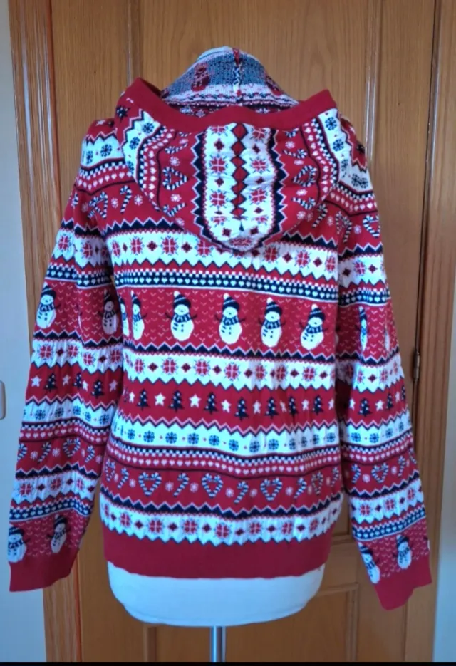 Jersey Navideño con capucha nuevo