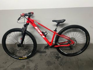 Bicicleta BH 29 Talla XS Roja
