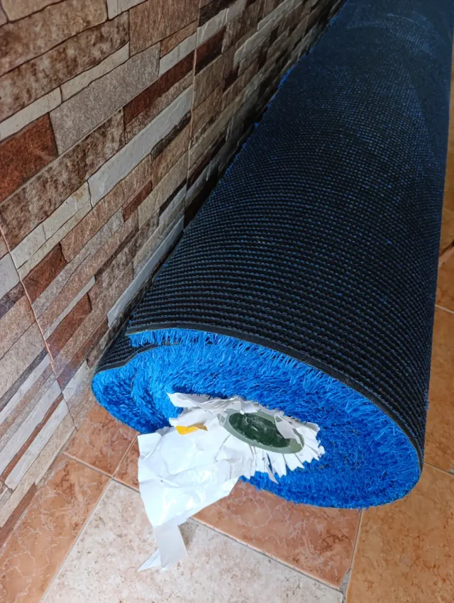 Césped artificial azul 35mm rollo 40m