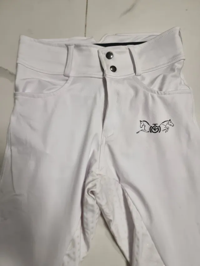 Pantalones de encuestre para montar a caballo.