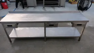 Mesa 2.50 metros de acero inoxidable VENDIDA!!