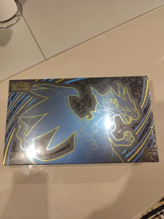 Pokémon GCC – Collezione Ultra Premium Mega Chariz