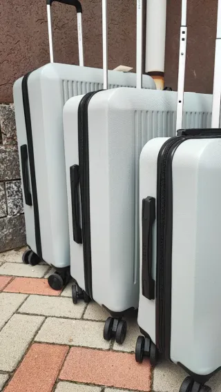 Set Valigie Delsey Nuove