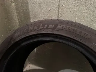 2 Michelin 225/45R17 91W Neumáticos