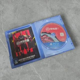 Giochi PS4: FIFA 17, FIFA 19, FIFA 20