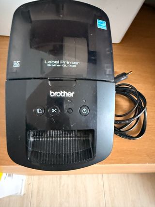 Impresora de etiquetas Brother GL-700