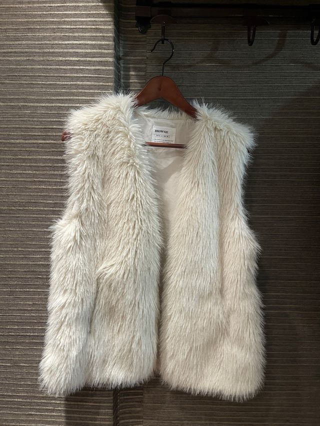 Chaleco peludo Brownie beige/blanco Talla M