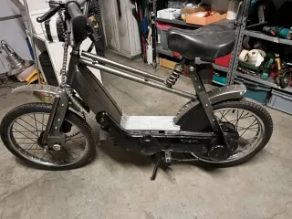 Motorino Piaggio Ciao custom