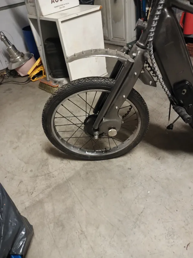 Motorino Piaggio Ciao custom