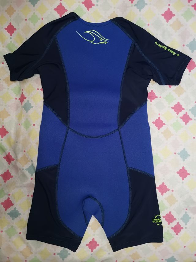 2 trajes neopreno corto niño