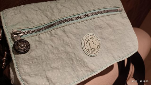 Bolso bandolera y cartera amarilla 3€