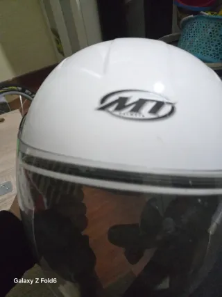 Casco MT Blanco
