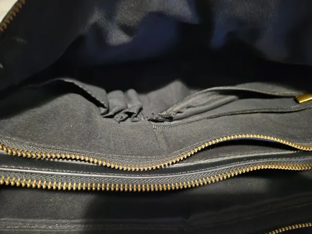 Bolso Negro para Portátil y Documentos