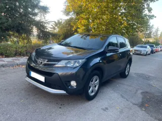 Toyota RAV4 2014