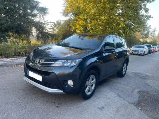 Toyota RAV4 2014