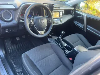 Toyota RAV4 2014