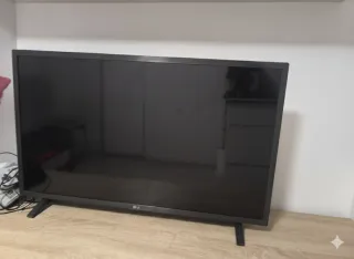 Televisión LG Negra.  Negociable