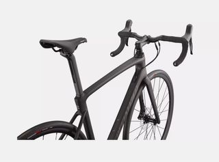 Specialized Roubaix Sport 2022