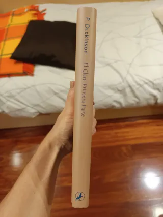 El clan - Primera parte: Las historias de Suth ...