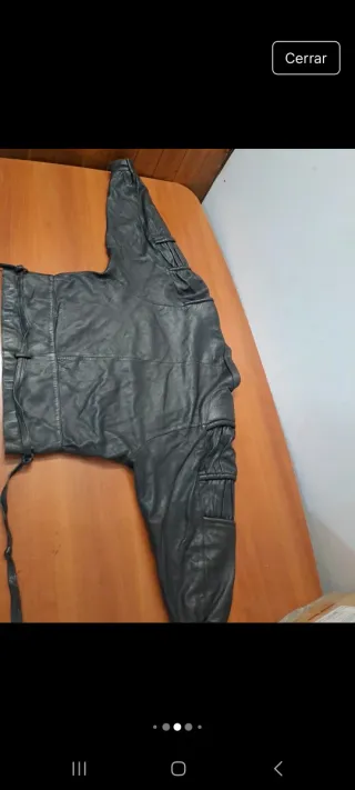 Cazadora Cuero Vintage Yves Saint Laurent Mujer